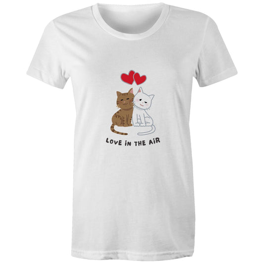 Women's Maple Tee Love is in the Air Print 