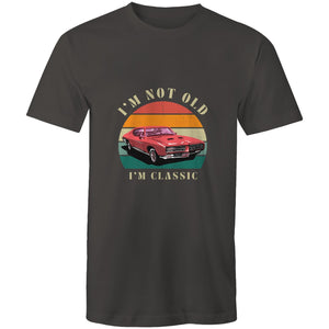 T-Shirt Vintage Print I"m not old 
