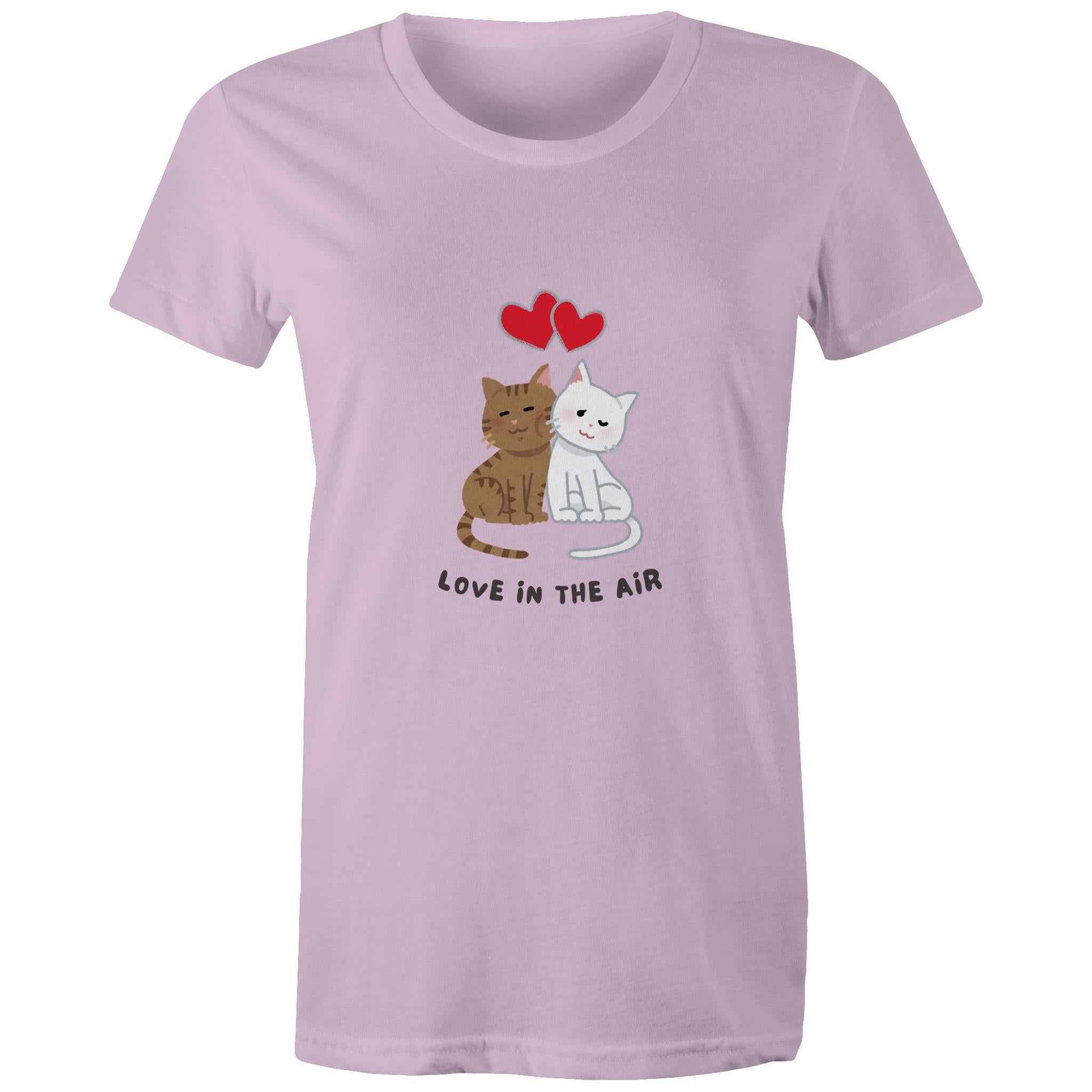 Women's Maple Tee Love is in the Air Print 
