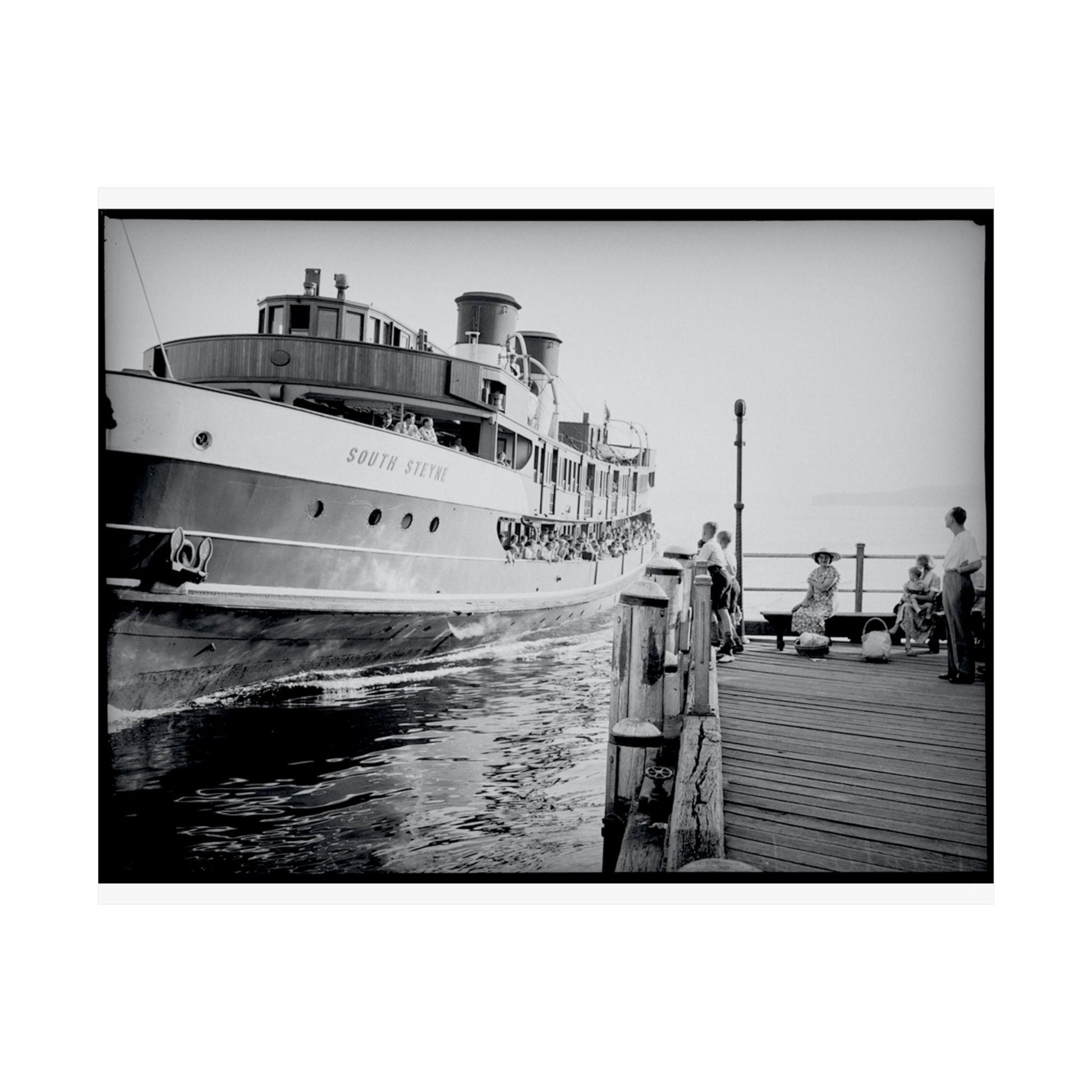 South Steyne Ferry arriving Manly Wharf 1940s Black and White Matte Horizontal Poster, Wall Art, Home Decor 