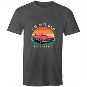 T-Shirt Vintage Print I"m not old 