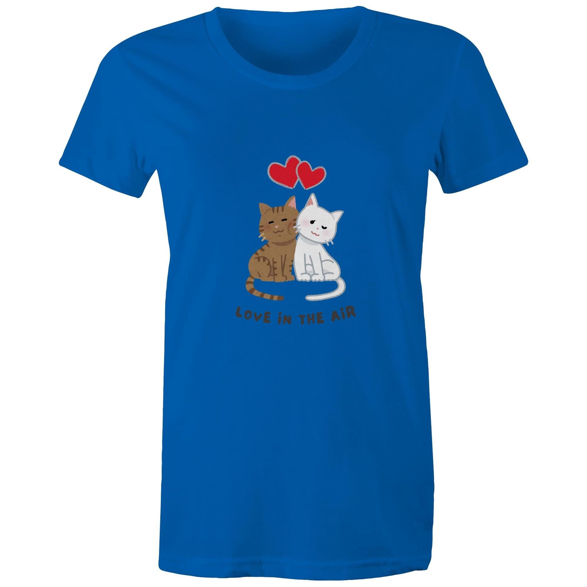 Women's Maple Tee Love is in the Air Print 