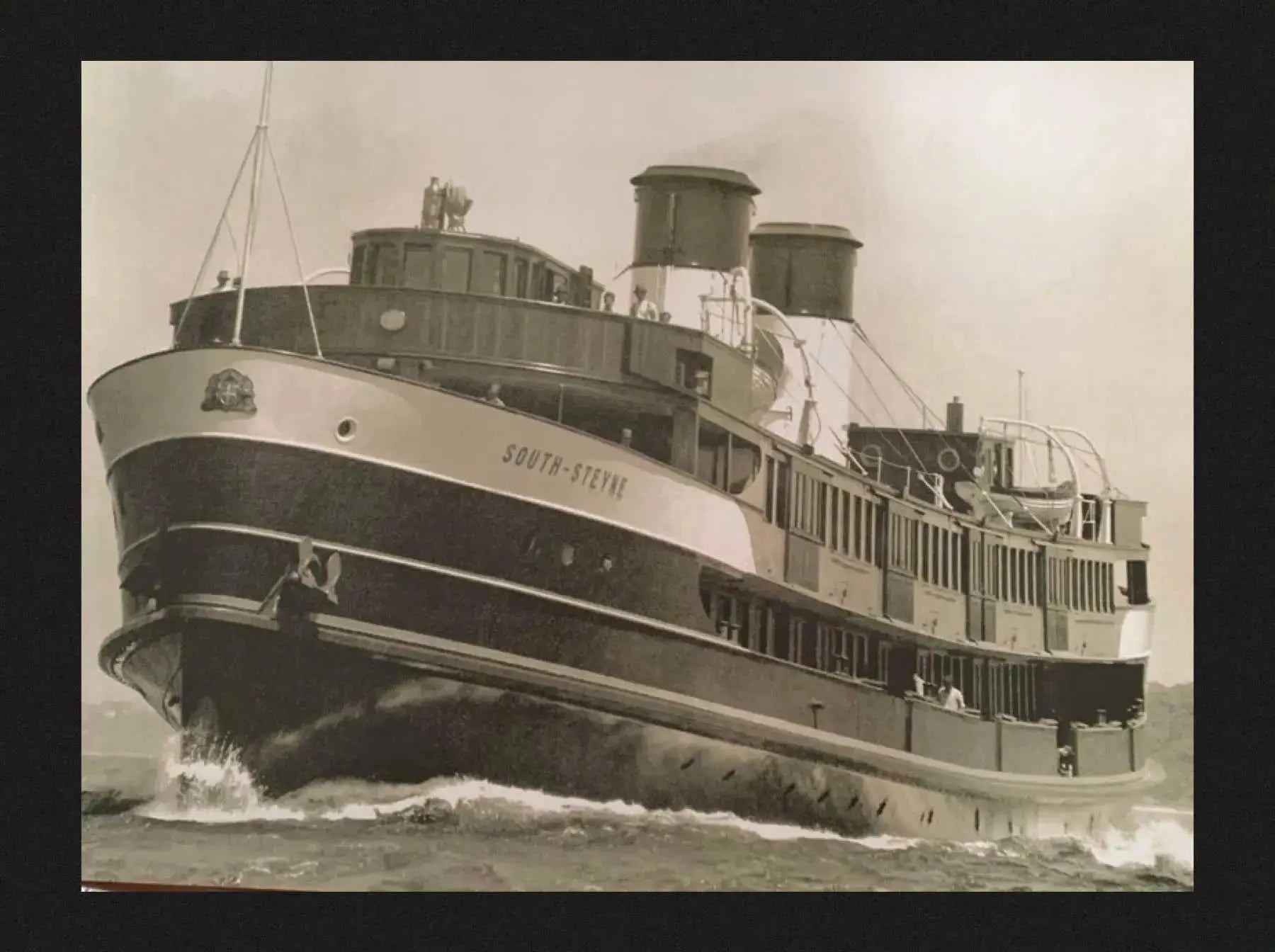 Manly Vintage Posters 